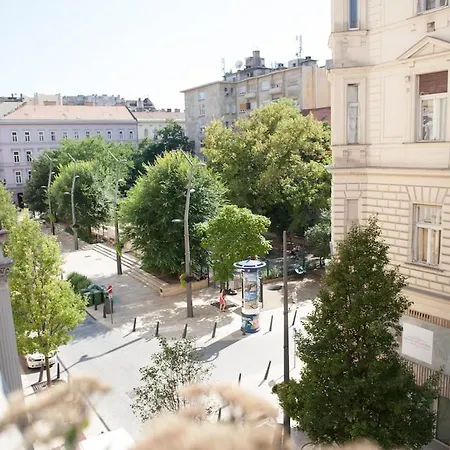 Leopold's Loft Apartment Budapest